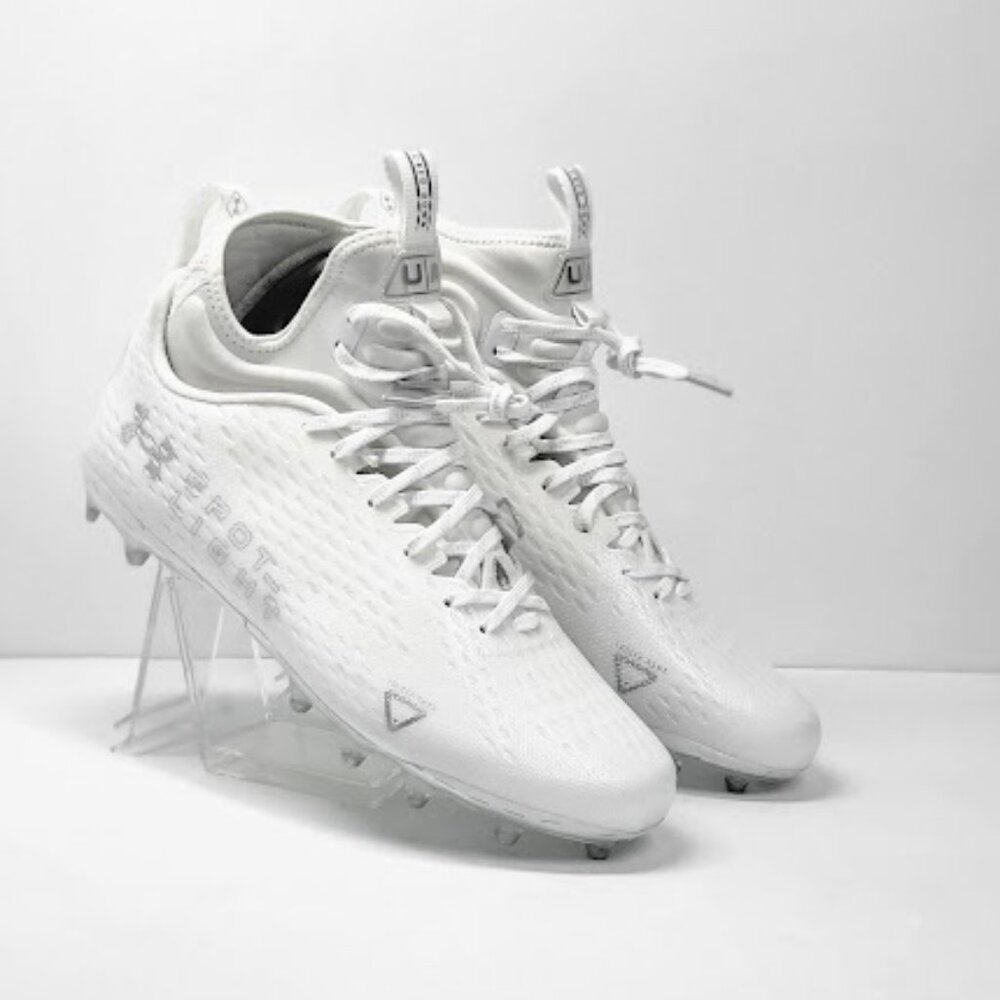 UNDER ARMOUR MEN'S spotlight lux MC 2.0 football w/cleats white Size 11.5 NEW